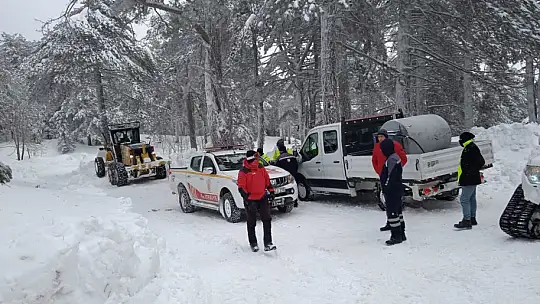 Mahsur Kalan Ekipler Kurtarıldı