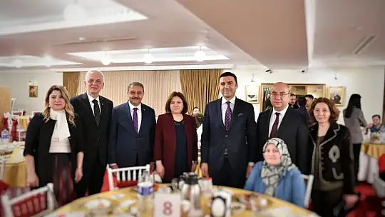 Uyuşturucuyla Mücadeleye Cesaret Veren İftar