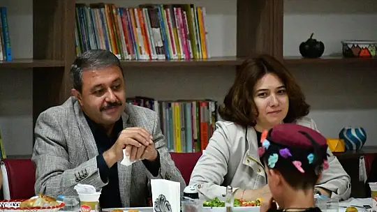 23 Nisan'da Çocuk Evinde Neşe Dolu İftar
