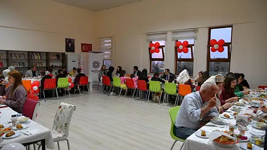 23 Nisan'da Çocuk Evinde Neşe Dolu İftar