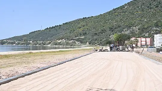 Büyükşehir 160 Personeliyle Erdek'te
