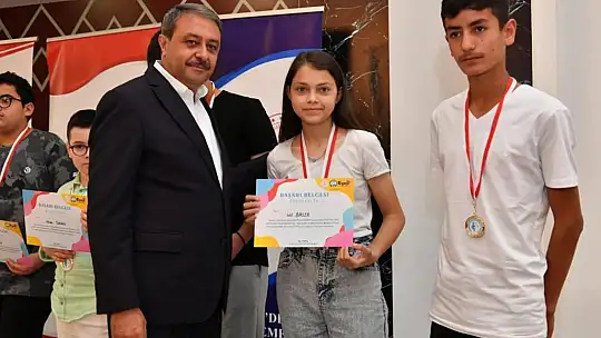 Bu Gençler Balıkesir'in Akıl ve Zeka Küpleri