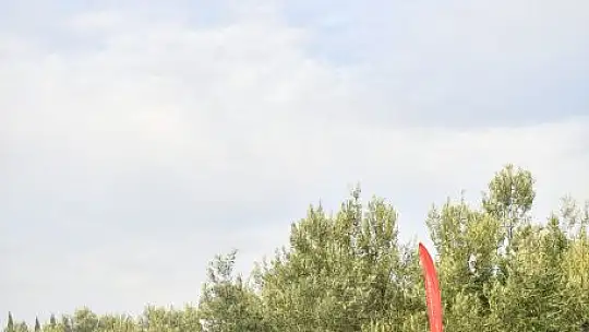 Zeytinde İnsansız Hava Aracı Projesinin İlk Denemesi Yapıldı