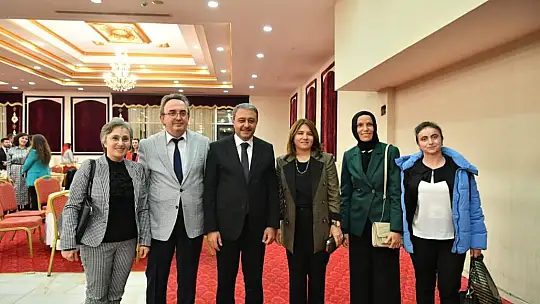 Öğretmenler Onuruna Yemek Verildi