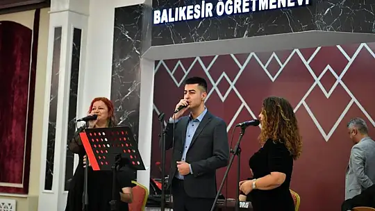 Öğretmenler Onuruna Yemek Verildi