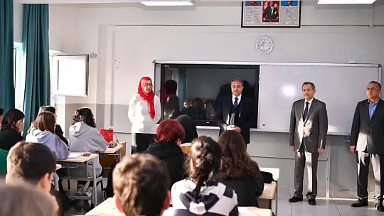 Vali Şıldak'tan Okul Ziyareti