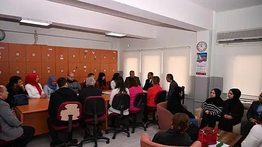 Vali Şıldak'tan Okul Ziyareti