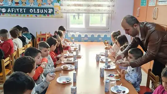 Okul Öncesinde Haftada 5 Gün 'Ücretsiz Yemek' Uygulaması Başladı