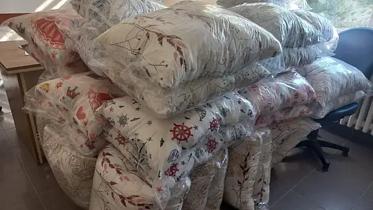 Dikiş Makinelerinin Başına Bu Kez Depremzedeler İçin Geçtiler