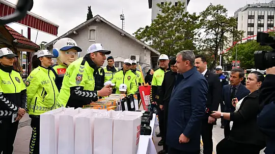 Vali Şıldak Sürücüleri Uyardı