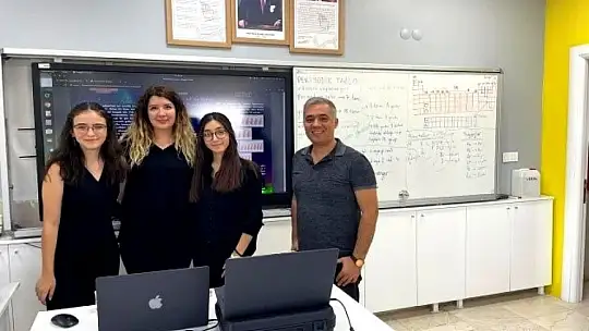 Balıkesirli Öğrencilerin Gurur Verici Dünya Başarısı