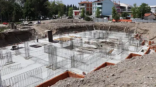 Kepsut ve Bigadiç Hükümet Konaklarının Yapımı Başladı