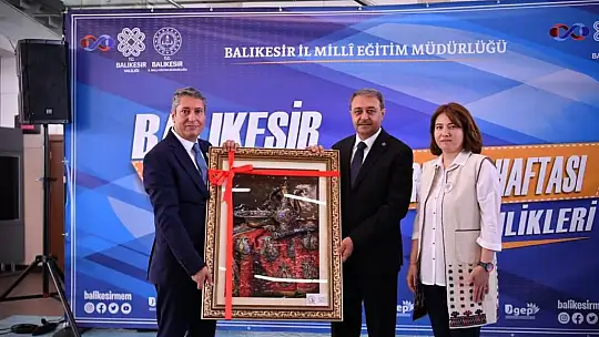 Sosyal Hayata Katılımın İzleri Bu Sergide
