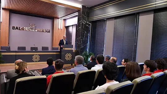 Başarılı Öğrencilerden Vali Şıldak'a Ziyaret