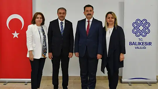İl Protokolü Hasan Onar'la Bir Yemekle Vedalaştı