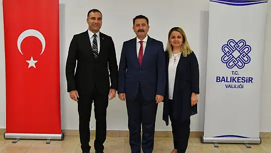 İl Protokolü Hasan Onar'la Bir Yemekle Vedalaştı