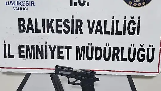 Aranan 22 Kişi Yakalandı 9'u Tutuklandı