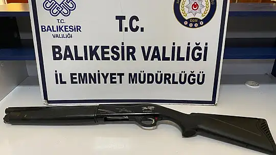 Aranan 22 Kişi Yakalandı 9'u Tutuklandı