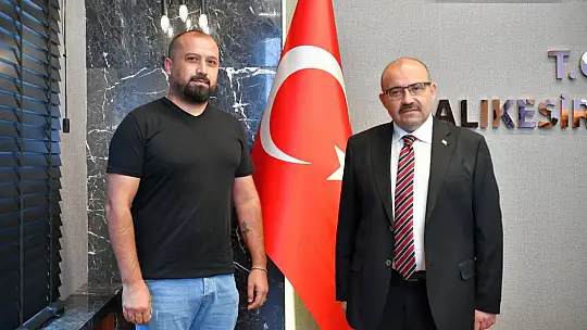 Vali Ustaoğlu Muhtarlarla Buluştu