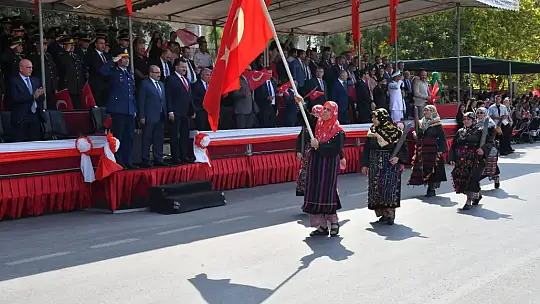 Kurtuluşun Yıl Dönümü Coşkuyla Kutlandı