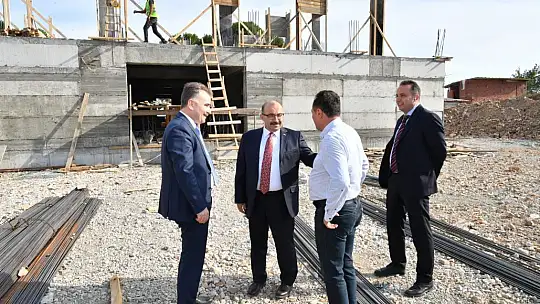 Vali Ustaoğlu Edremit'le Start Verdi