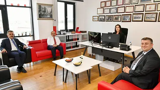 Vali Ustaoğlu Edremit'le Start Verdi