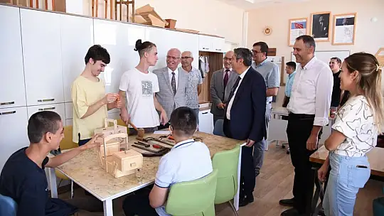 Özel Öğrencilere 'Özel' Ziyaret