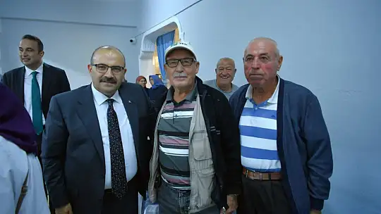 Yaşlılar Günü Etkinliğinde Eğlenceli Anlar Yaşandı