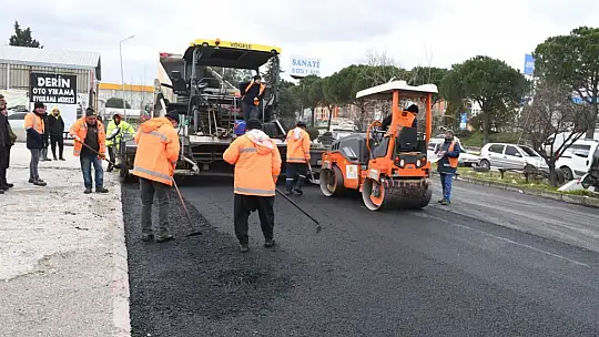 Büyükşehir, Küçük Sanayi Sitesi'nin yollarını yeniliyor