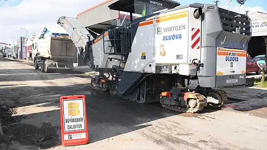 Büyükşehir, Küçük Sanayi Sitesi'nin yollarını yeniliyor