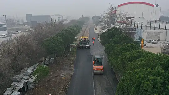 Büyükşehir, Küçük Sanayi Sitesi'nin yollarını yeniliyor