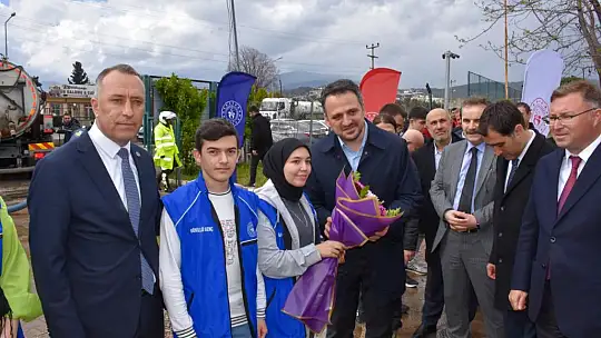 GENÇLİK VE SPOR BAKAN YARDIMCISI DR. ENES EMİNOĞLU, BALIKESİR'İ ZİYARET ETTİ