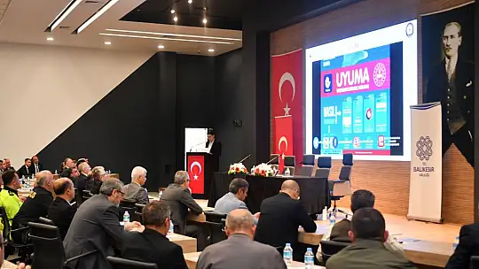 Vali Ustaoğlu Muhtarları Dinledi