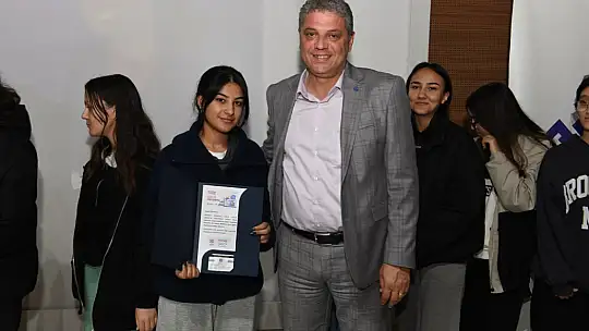 Altıeylül'den Bir İlk Daha: Altıeylül Akademi Dijital Dershane