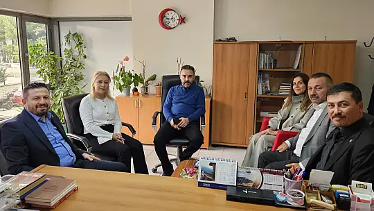 Ak Parti İl Başkanı Mehmet Aydemir'den Edremit'te Yoğun Tempo