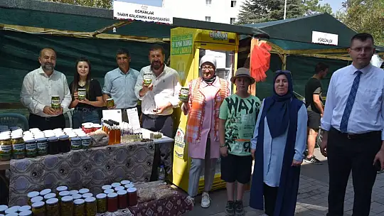 Yağcıbedir Uçan Halı Şenliğinin İlk Gününde Ekin Uzunlar Coşkusu