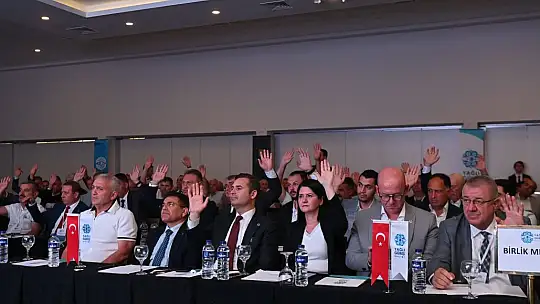 Yağlı Güreş Düzenleyen Kentler Birliği Başkanı Ahmet Akın Seçildi