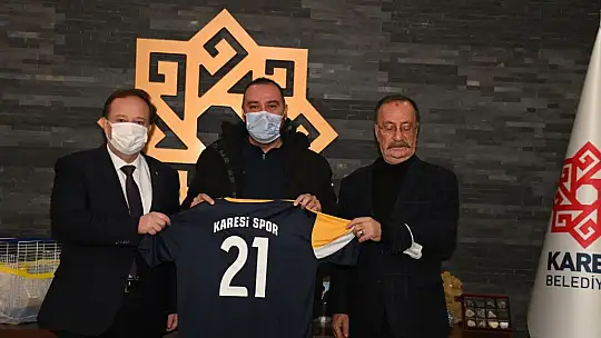 Karesi Belediyesi'nden Amatör Futbol Kulüplerine Destek