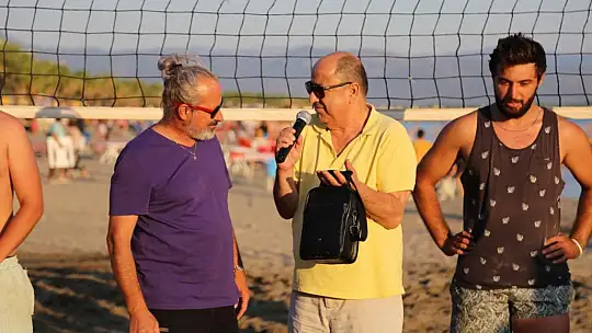 Edremit Sahilleri Plaj Voleybolu ile Renklendi