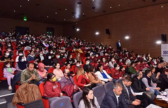 Altıeylül'de Final Heyecanı