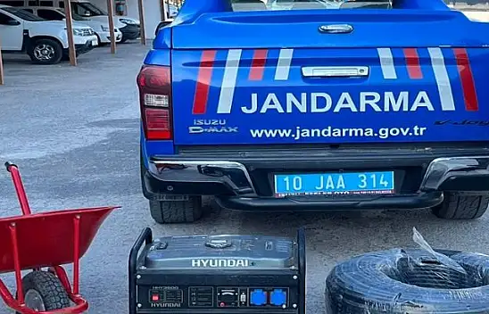 Altıeylül İlçesinde Hırsızlık Operasyonu