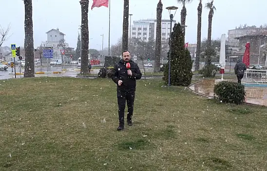Balıkesir'de Beklenen Kar Yağışı Başladı