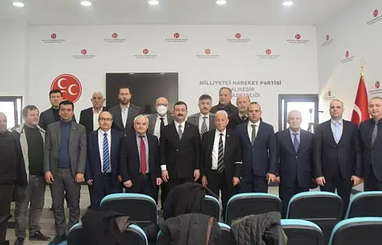 Balıkesirler Dernekleri Başkanları MHP'yi ziyaret etti 