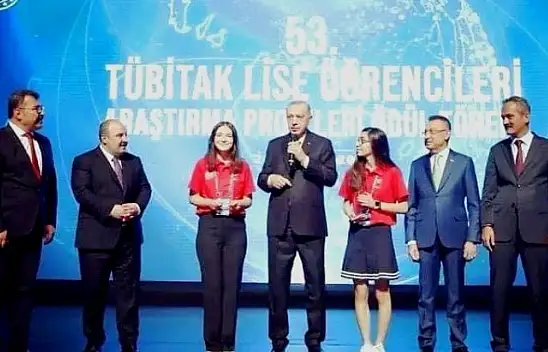 Balıkesirli Öğrencilerin Gurur Verici  Dünya Başarısı