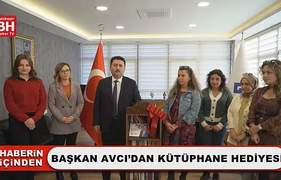 Başkan Avcı'dan Kütüphane Hediyesi