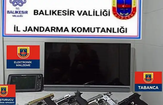 Edremit'te Şüpheli Araçta Arama Yapıldı