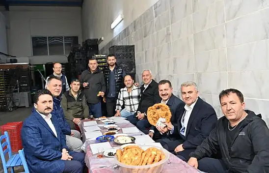 Esnafın kahvaltısına konuk oldular