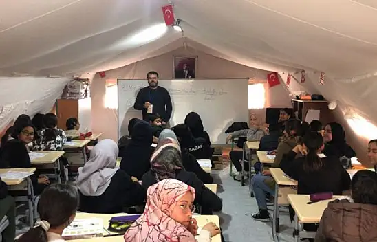 Gönüllü Öğretmenler Hatay'da