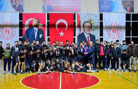 GSB Yurtlarında Şampiyona Heyecanı