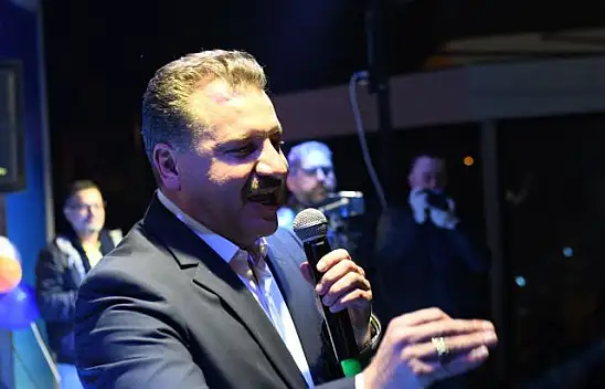 Gündoğan'da Coşku Geceyi Aydınlattı!